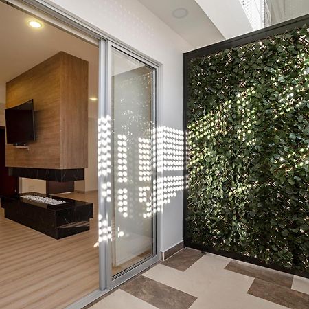Loft Hotel إبياليز المظهر الخارجي الصورة